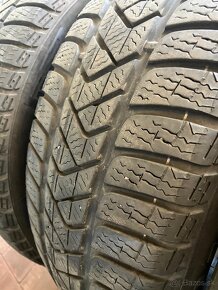 215/55 R17 4ks Zimna sada Pirelli/Vredestein - 5