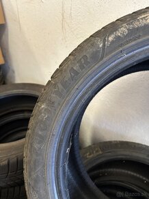 Goodyear Ultragrip 225/45 r17 zimne - 5