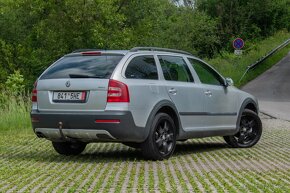 Škoda Octavia Combi 2.0 TDI 4x4 Scout - 5