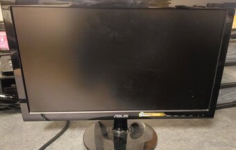 Monitory Asus ,  AOC , 19 a 18,5 palcove , HD - 5