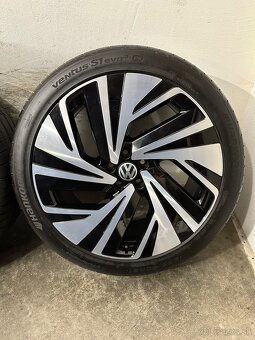 Letná sada VW ID4 / ID5 VW Narvik 5x112 R21 Dvojrozmer - 5