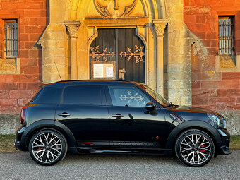 MINI COUNTRYMAN JCW – WORKS – 1.6Turbo - 218PS – 4x4 - 5