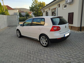 Volkswagen golf 5 1,9 TDI 77 kw Šport line - 5