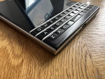 BlackBerry Passport SQW100-1 Nový - 5