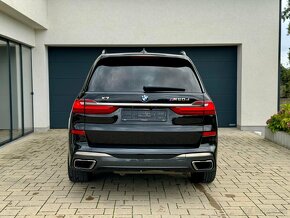 BMW X7 M50d Final Edition v záruke - 5