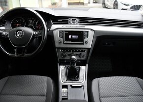 Volkswagen Passat 2.0TDi SERV.KNÍŽKA NAVI ACC 110 kw - 5