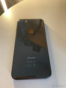 Apple iPhone 8 64GB Black - 5