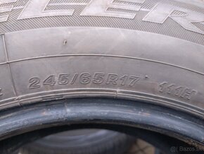 Bridgestone 245/65 R17 - 5