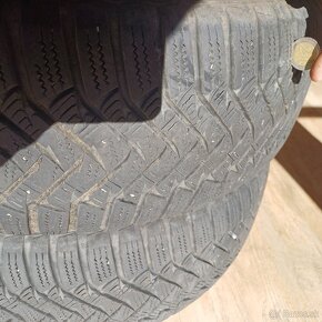 Predám pneumatiky 205/65R15 - 5