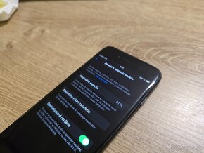 Iphone 8 64gb plnefunkcny ma len bezne znamky pouzivania ako - 5
