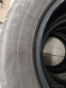 Pneu 215/65r16 - 5