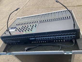 Soundcraft Si-COMPACT 32 - 5