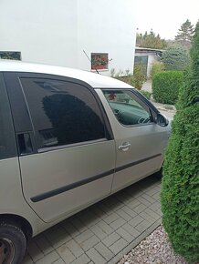 Škoda Roomster 1.2 benzín r.v 2008 - 5