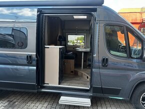 Novy Campervan CARADO CV601 pre 4 osoby - 5