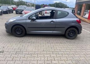 Peugeot 207 1.4i 70KW,COMFORT, 54.000km,CZ benzín manuál - 5