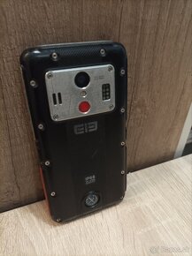 Elephone Soldier Nárazuvzodorný IP68 - 5