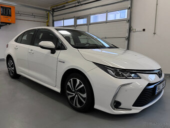 Toyota Corolla 1.8 hybrid Comfort E-Cvt Sedan 9/2020 čr. - 5