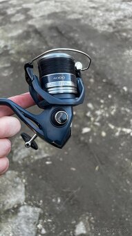 Predám feeder preston a naviak shimano catana 4000 - 5