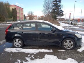 KIA Ceed CVVT 1.4 benzín - 5