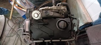 Motor Volkswagen 1.9 TDI 77kw - 5