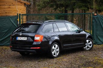 Škoda Octavia Combi 2.0 TDI Ambition / čierna - 5