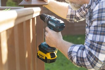 Adaptér DeWALT + MILWAUKEE 18V / MAKITA 18V - 5