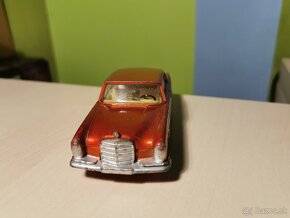 Dinky toys Mercedes - 5