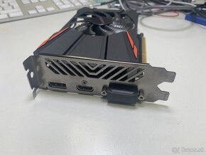 Predám grafickú kartu GIGABYTE/NVIDIA GeForce GTX 1050Ti - 5