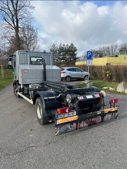 Iveco Eurocargo 10t nosic kontejneru - 5