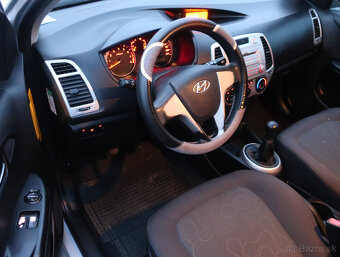 Hyundai i10 benzín 4-valec 2009, strieb.metalíza -TOP PONUKA - 5