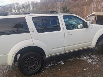 Predám Nissan Pathfinder 2.5dci /140kW - 5