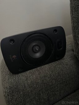 Zostava reproduktorov Logitech Speaker System Z906 - 5