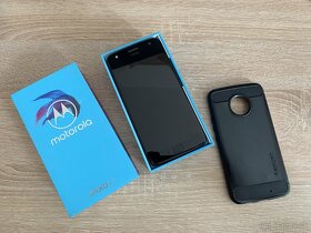 Motorola X4 - 5