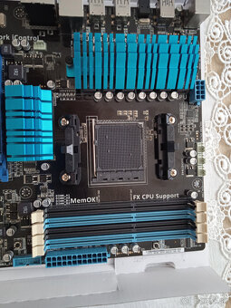 ASUS M5A97 R2.0 - 5