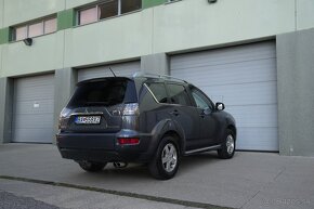 Mitsubishi Outlander 4x4 AUTOMAT, 7miest, SR auto - 5