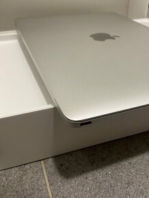 Apple MacBook 12 8/256gb - 5