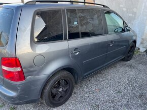 Predám VW Touran / Caddy 1,9TDi - 5