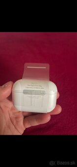 Apple AirPods Pro 2nd generation  with MagSafe Charging Case - 5