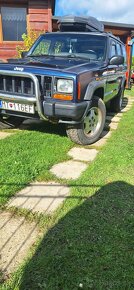 Predám Jeep cheroke xj 2.5 TD  4x4 - 5