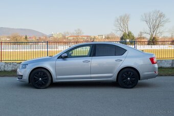 Škoda Octavia 3 2.0 TDI Sedan - 5