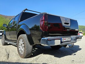 Nissan Navara DoubleCab 3.0 V6 dCi Platinum A/T Long 170kw - 5