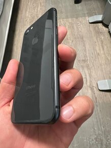 Apple iPhone 8 64GB Space Gray - 5