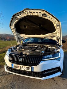 Škoda Superb III 2.0tdi 140kw Sportline 4x4 - 5