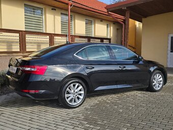 Škoda Superb 2.0 TDI  110kW SCR Ambition DSG - 5