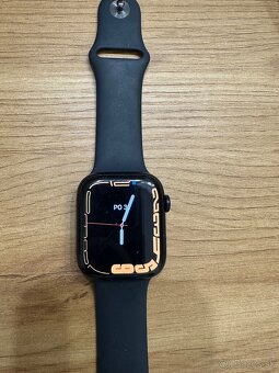 Predám Apple Watch series 7 45mm - 5