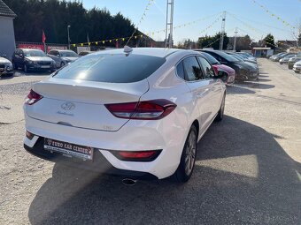 Hyundai i30 Fastback 1.4 T-GDi Comfort - 5