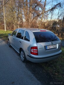 Škoda fabia 1198.0cm 47kw roč 2008 - 5