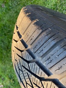 1ks pneu 215/60 R16 - 5