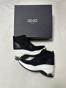 Sneakersy na platforme elastické zn. LIU JO originál - 5