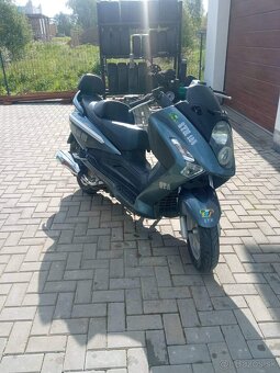 Skúter sym GTS 125 - 5